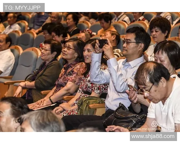 十月十日出生的足球巨星盘点及其精彩人生与成就解析