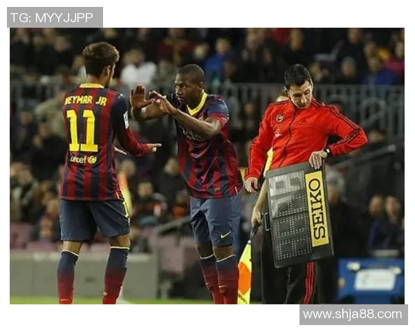 雷纳德到雷吉纳多个足球队员姓雷的传奇球星及其成就解析